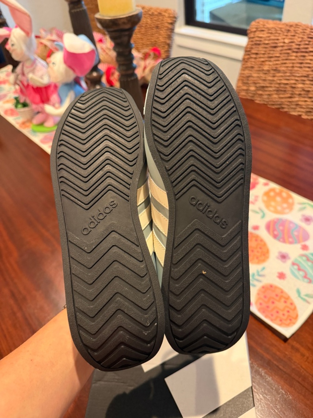 Adidas Runvista Sneakers - Light Green and Black Accents - Picture 5 of 6